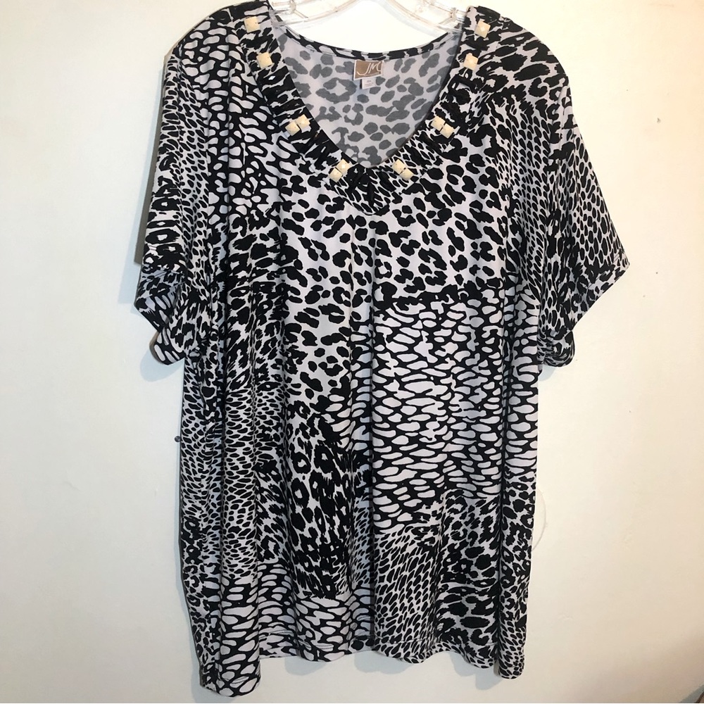 JM Collection Black & White Animal Print Blouse with Embroidery, size 3X